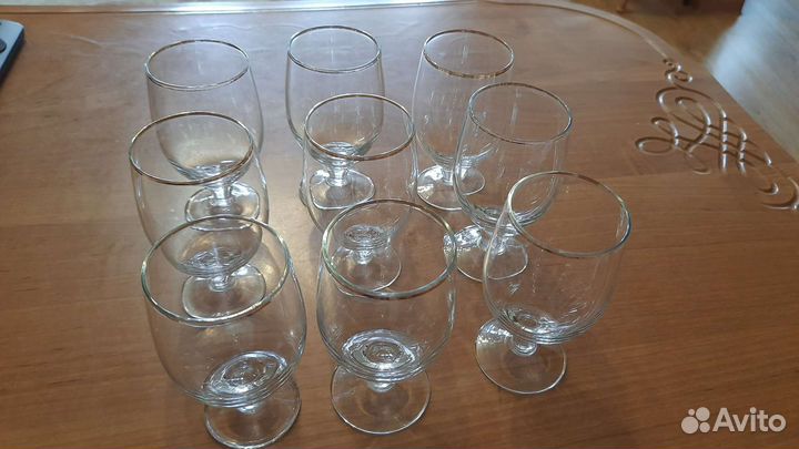Рюмки и кружки