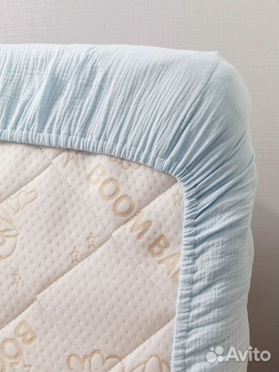 Простыня на резинке для детской кровати