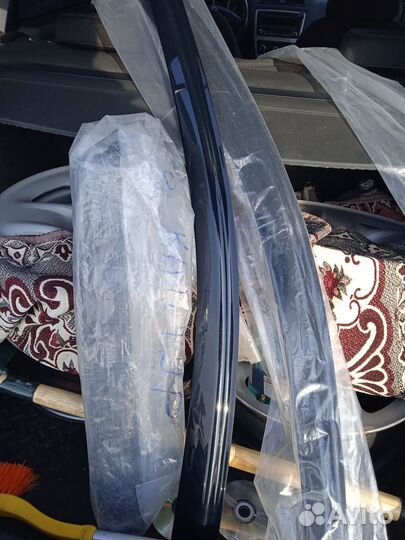 Дефлекторы на двери рено каптюр