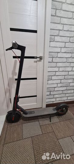 Электрический самокат xiaomi m365