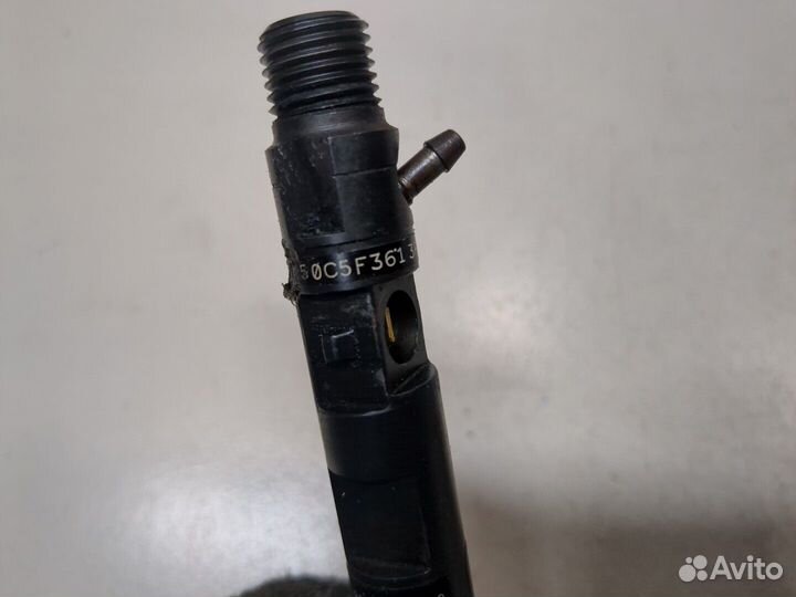 Форсунка топливная Renault Kangoo