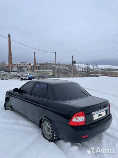 LADA Priora 1.6 МТ, 2011, 200 000 км