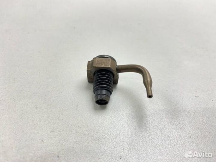 Форсунка масляная Volkswagen Passat 3C2 BLR 2005