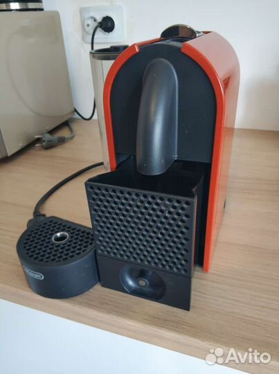 Кофемашина delonghi капсульная