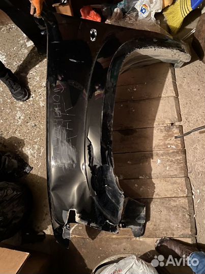 Крыло Chevrolet Tahoe 900