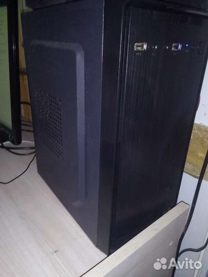 Продам игровой Компьютер