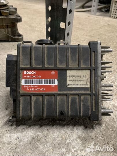 Эбу Фольксваген Пассат Б3 1.8 RP 0280000701