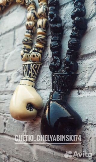 Четки в машину на зеркало заднего вида