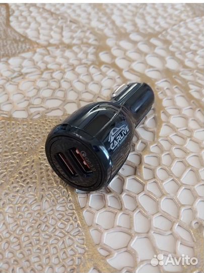 Зарядка автомобильная для телефона