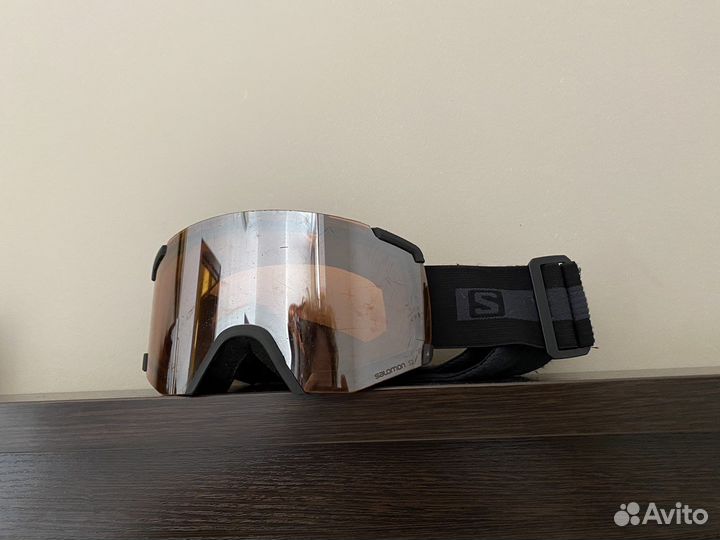 Горнолыжные очки salomon