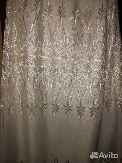 Тюль с вышивкой