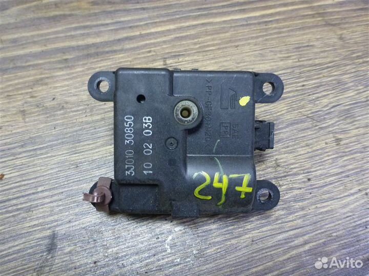 Привод заслонки отопителя Infiniti Fx37 S51