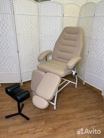 Кресло для педикюра и др. процедур