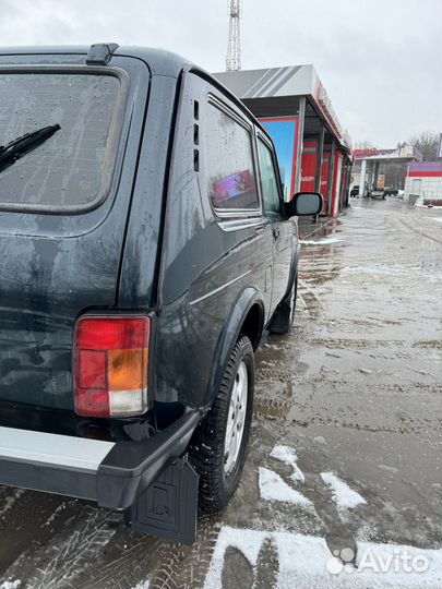 LADA 4x4 (Нива) 1.6 МТ, 2017, 120 000 км