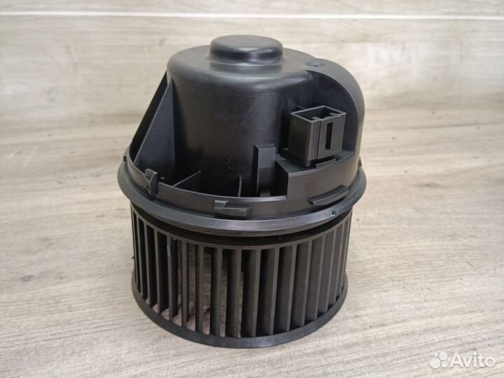 Моторчик печки форд фокус 2