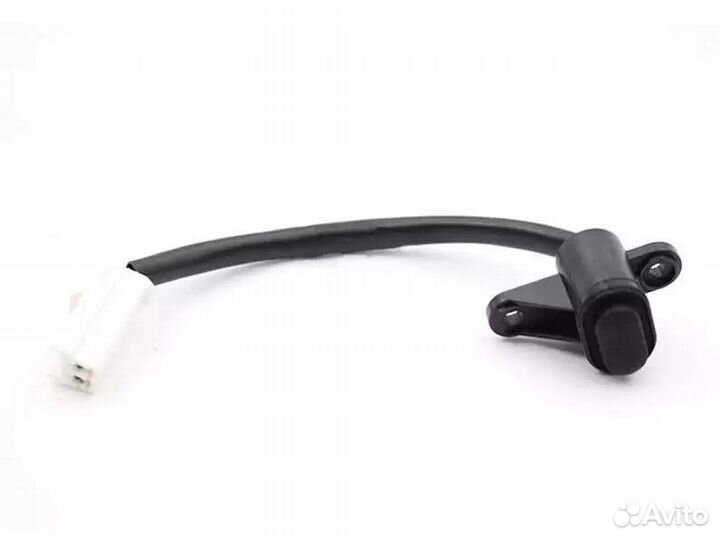 Кнопка багажника мазда 6