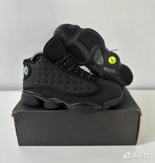 Nike air jordan 13 black cat