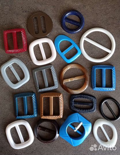 Пуговицы, пряжки, молнии