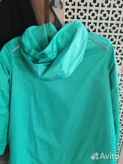 Ветровка для девочки