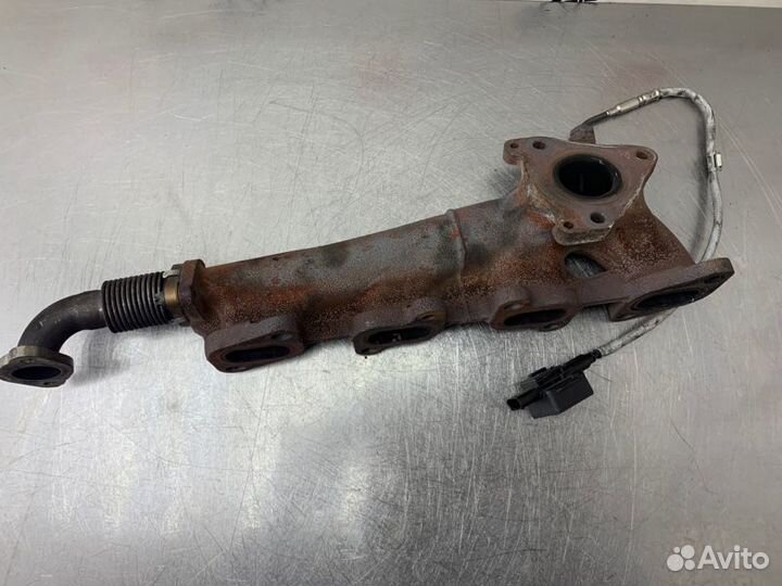 Коллектор выпускной Mercedes Sprinter W907 OM651