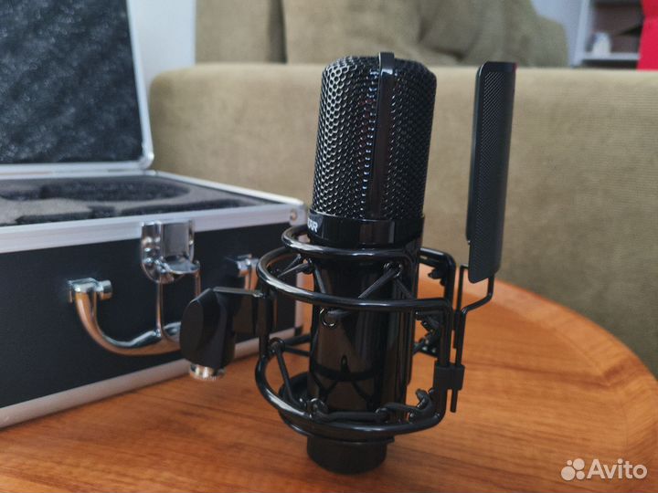 Студийный микрофон Takstar pc-k850