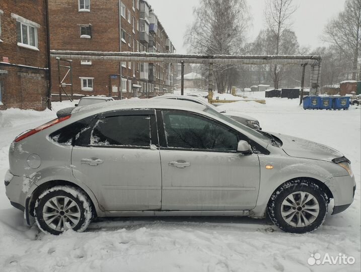Ford Focus 1.6 МТ, 2006, 199 600 км