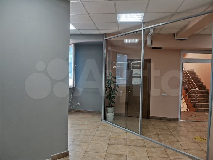 Торговая площадь, 35 м²