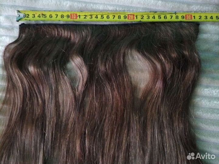 Натуральные волосы на трессе