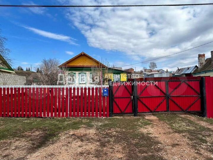 Дом 56 м² на участке 17 сот.