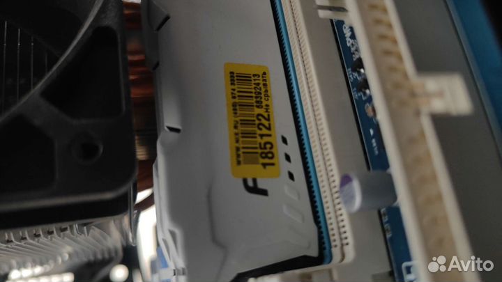 Оперативная память Kingston 2х4 ddr3