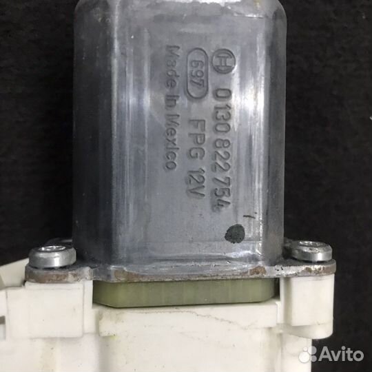 Моторчик стеклоподьемника Meecedes w222-166