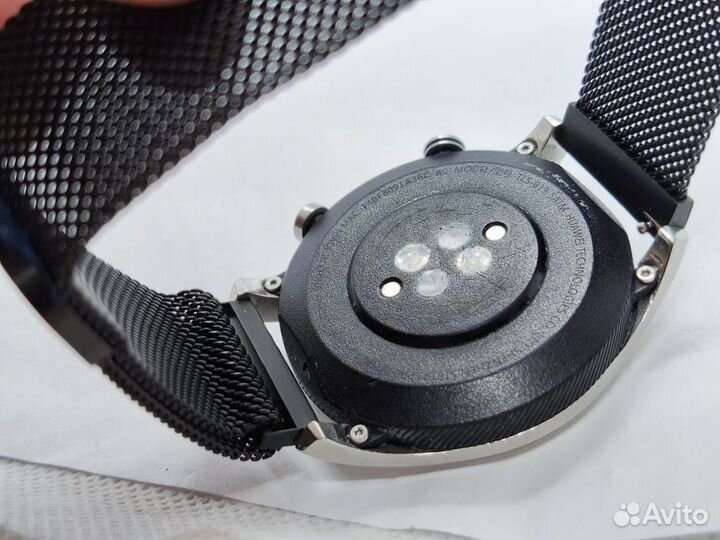 Смарт-часы Honor Magic Watch