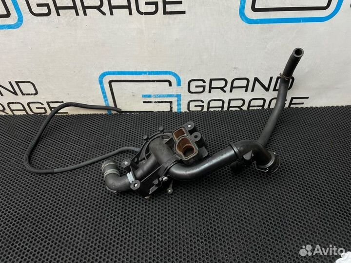 Насос водяной (помпа) Mercedes-Benz C-Class W204