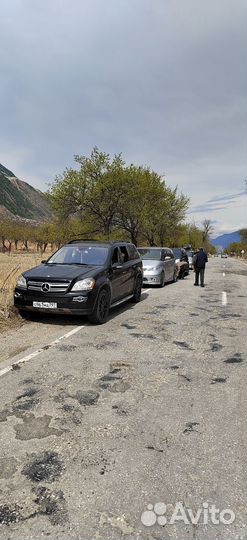 Аренда автомобиля с водителем