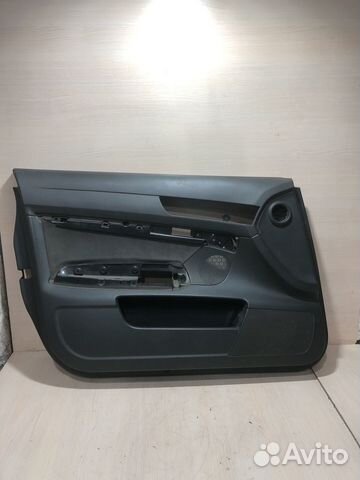 Обшивка двери передняя левая Ауди A6 C6 Алькантара
