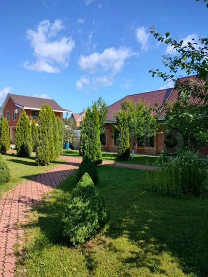 Коттедж 475 м² на участке 24 сот.