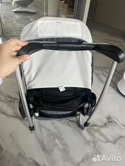 Шезлонг детский