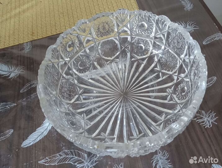 Салатник хрустальный большой