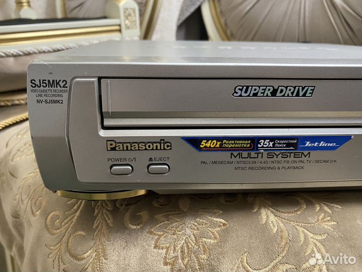 Видеомагнитофон panasonic