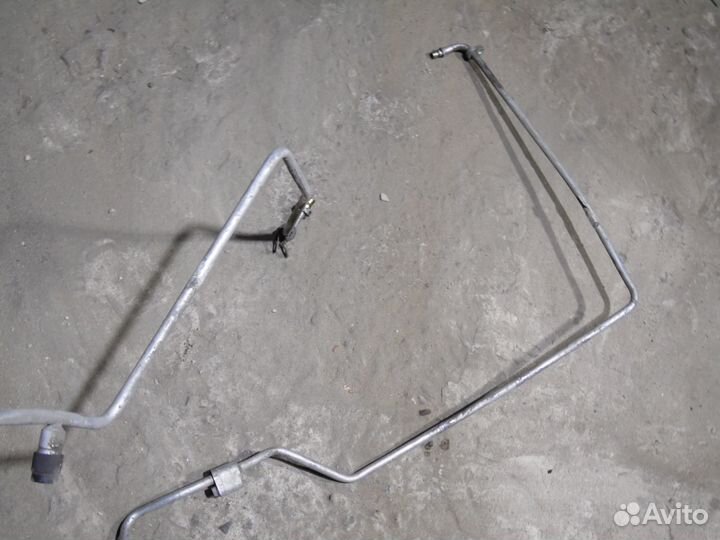 Трубка кондиционера высокого давления Рено Дастер