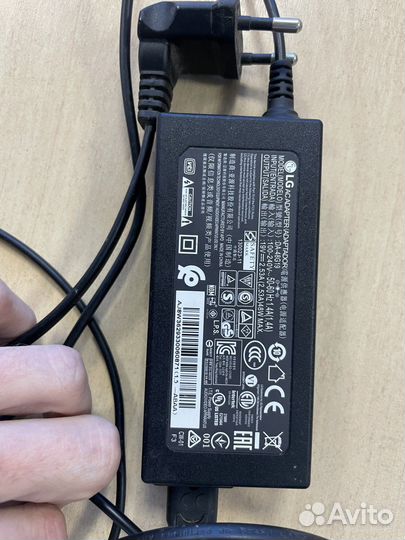 Блок питания 19v lg