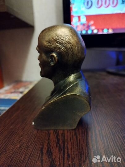 Бюст ленина гипс