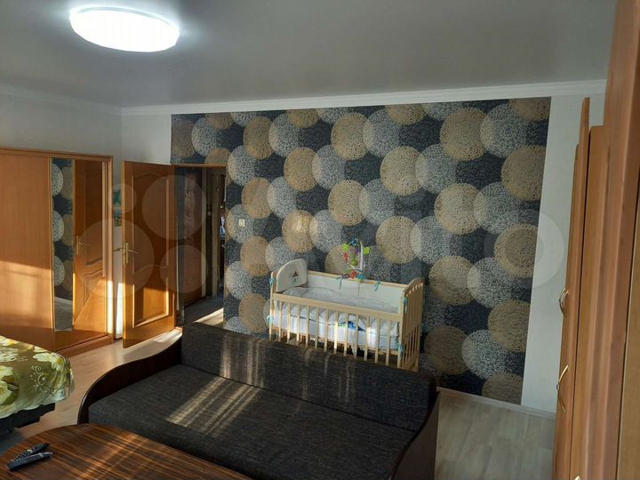 Комната 28 м² в 4-к., 2/3 эт.