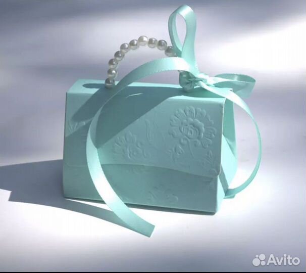 Коробка подарочная сумочка