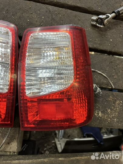 Фонарь правый Kia Joice