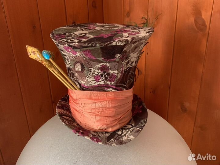 Шляпа шляпника