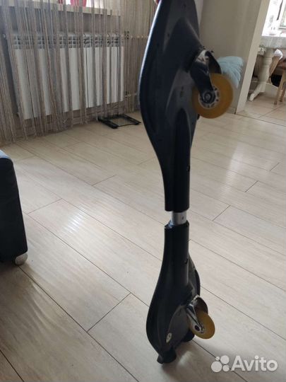 Вейвборд (двухколёсный скейтборд)