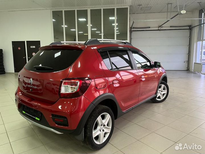 Renault Sandero Stepway 1.6 МТ, 2016, 62 000 км