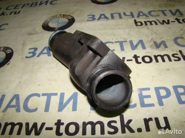 Корпус термостата BMW 323i E36 1997г (Запчасти для