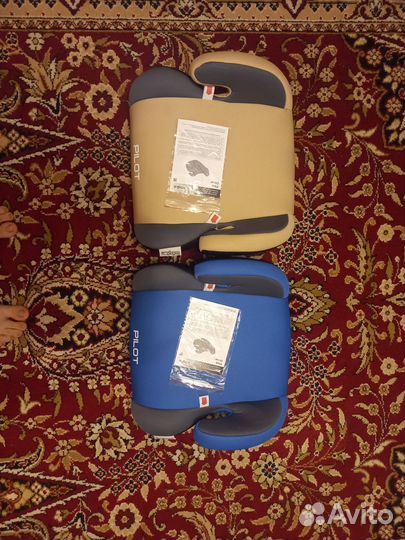 Бустер новый для детей (22-36кг)